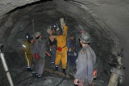 天河工程爆破中的危险因素分析以及应对工程爆破危险的措施